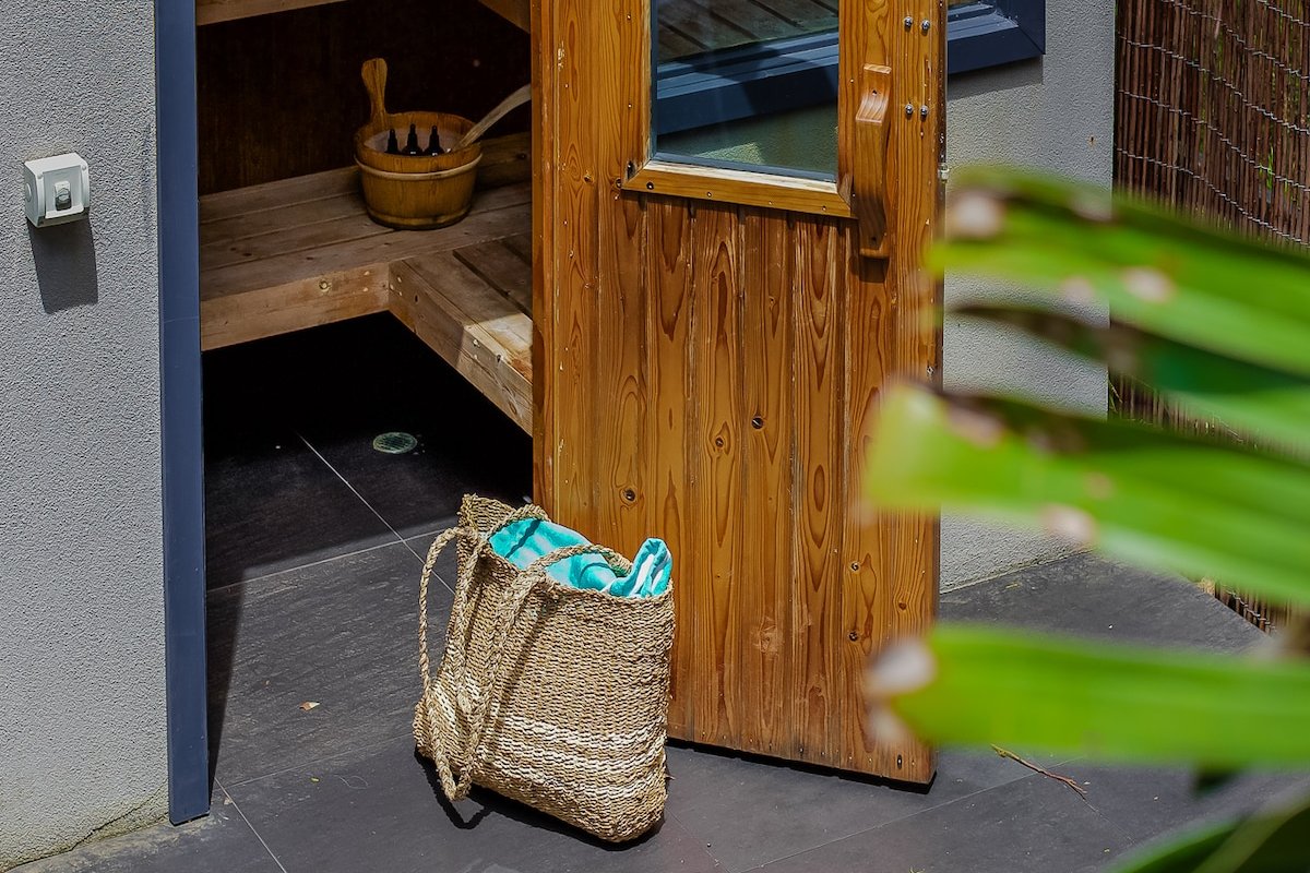 Bangalay Palms gallery image 5