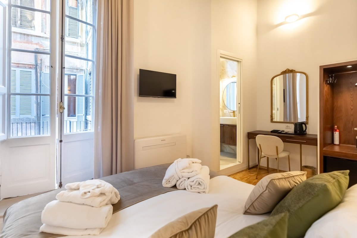 Amelie Suite Trevi gallery image 2