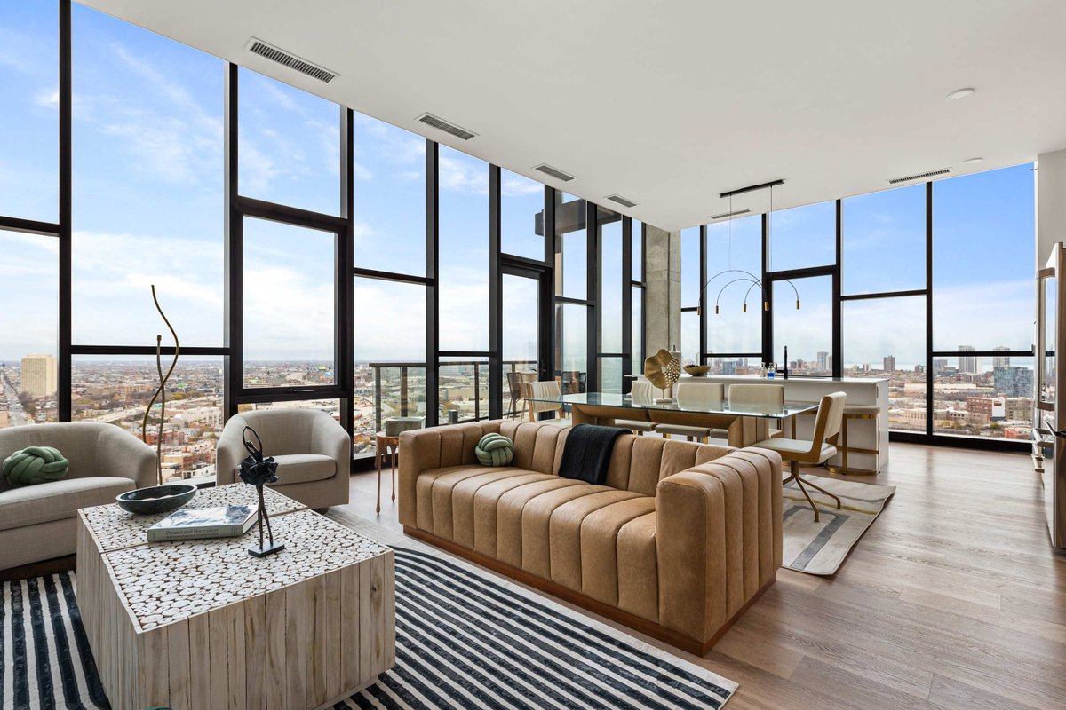 Top of River West: Luxe Penthouse for Groups