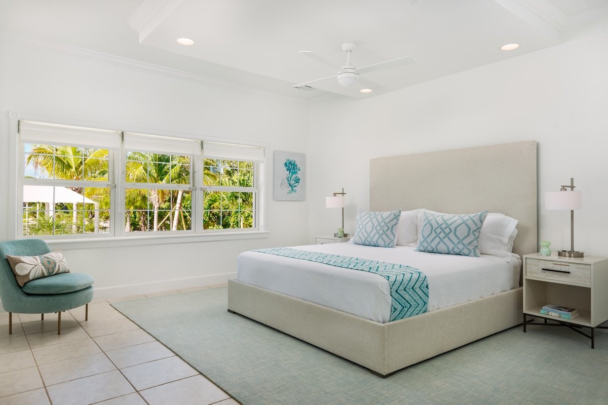 Seagrace gallery image 3