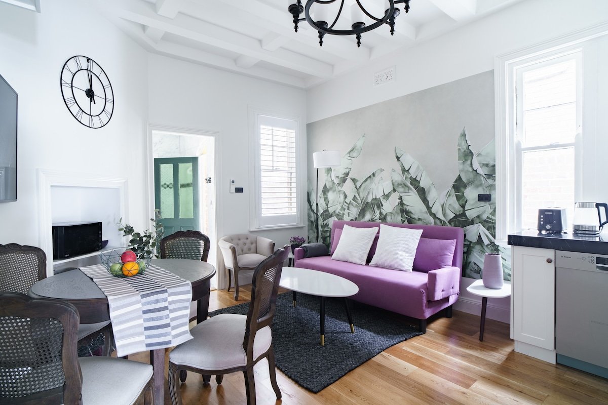 Water Views 6 Bedroom Home in Sydney The Rocks #78 gallery image 5