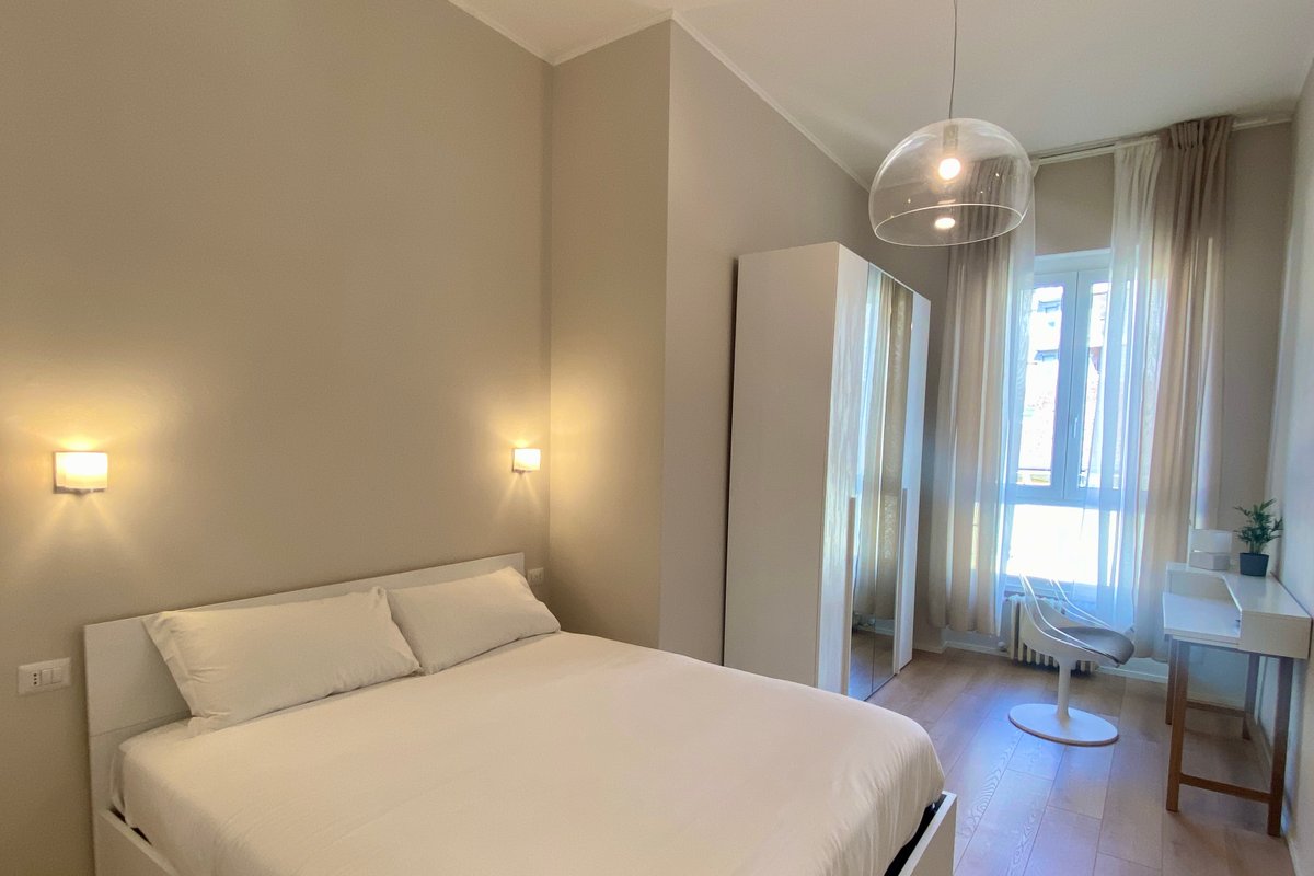 Amazing 3 Rooms Bocconi Apartment – 1.6 km Duomo