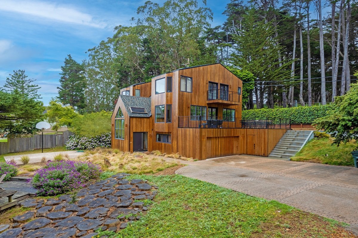 Secluded Forest Oasis – Your Ultimate Retreat gallery image 2