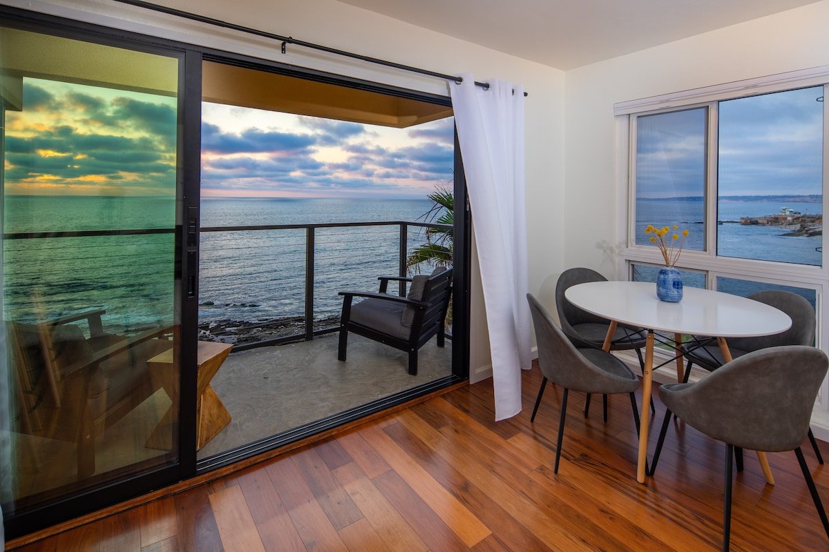 Oceanfront La Jolla Village View gallery image 2