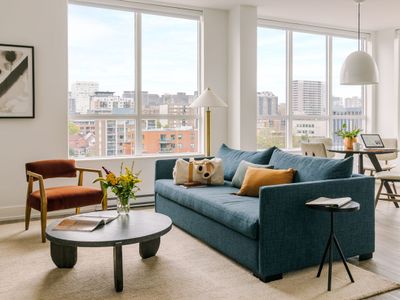 Sonder The O’Connor | 2BR Apartment w/ Balcony