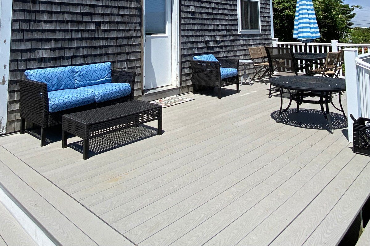 The Tides Lower Apt. gallery image 3