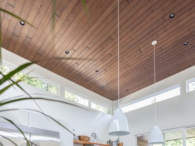 The Tides Luxury Beach House-Ocean Front-Hot tub