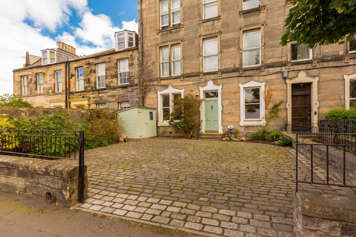 Cosy number 19 with private parking for three cars