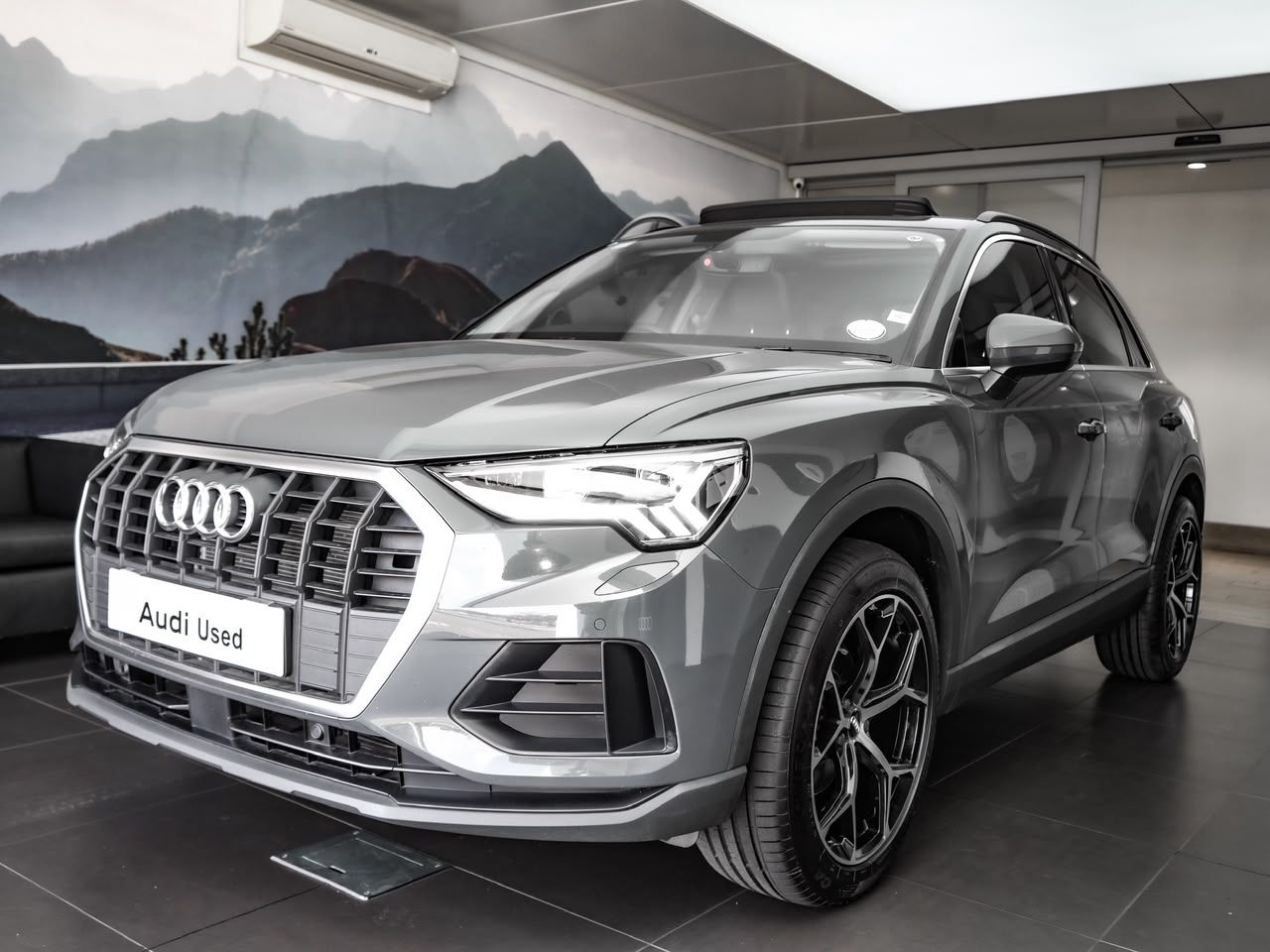 AUDI Q3 35 TFSI S TRONIC for Sale in South Africa