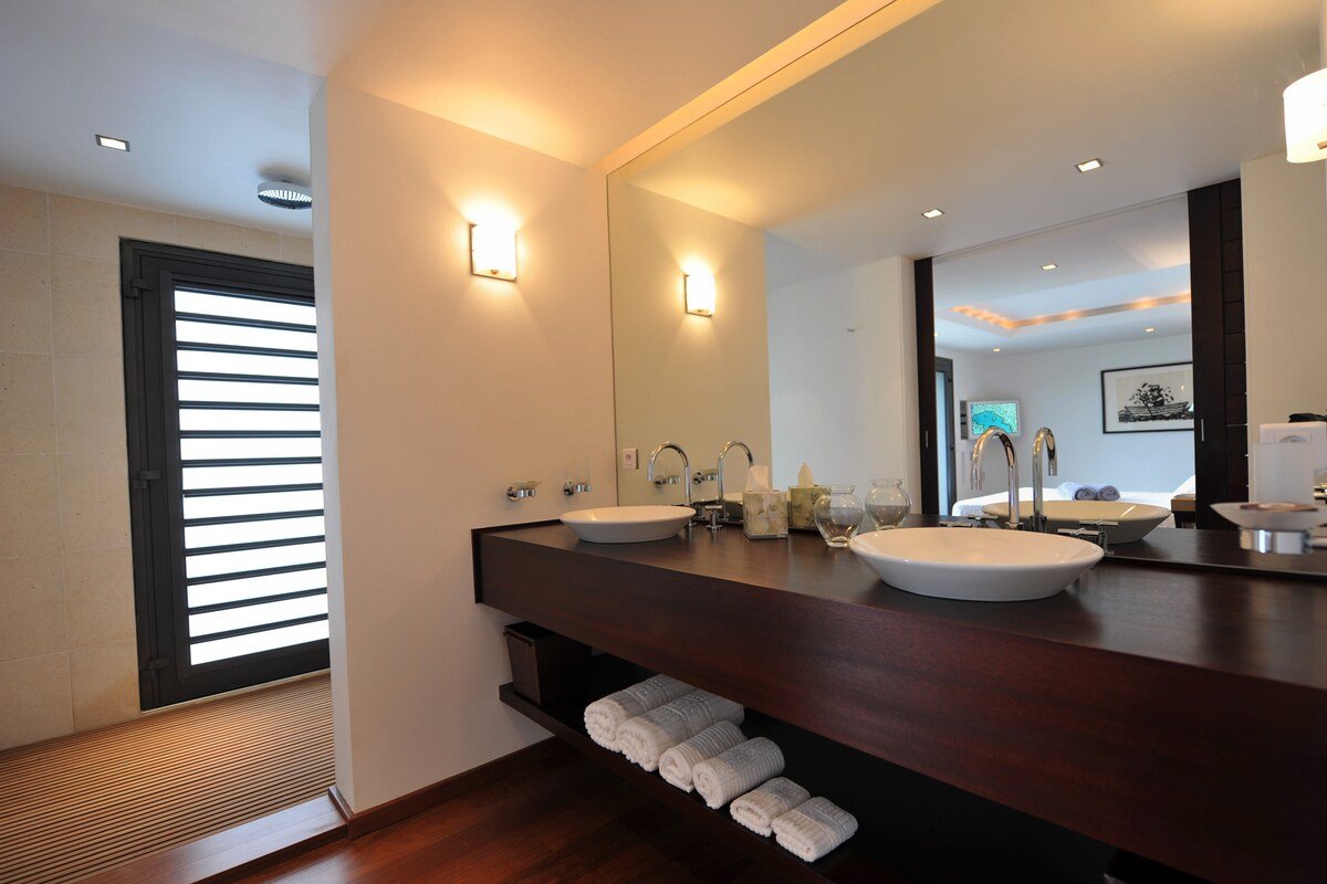 The View gallery image 4