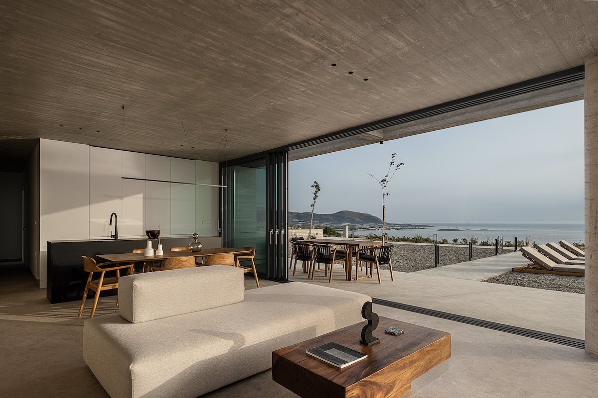 Inspiring Industrial Design Villa with Sea Views gallery image 5