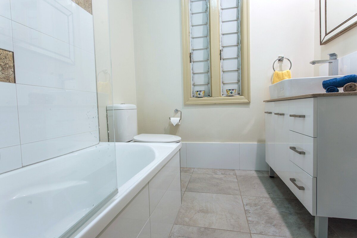 The Carrington Manor 1 gallery image 5