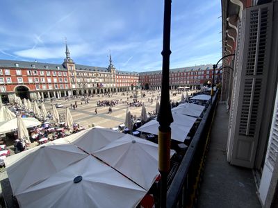 Amazing apartment with balconies to Plaza Mayor