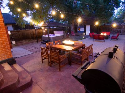 Perfect Sanctuary for 8 w Hot Tub near City Park