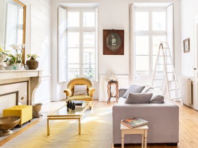 Chic & stylish apartment superbly located.