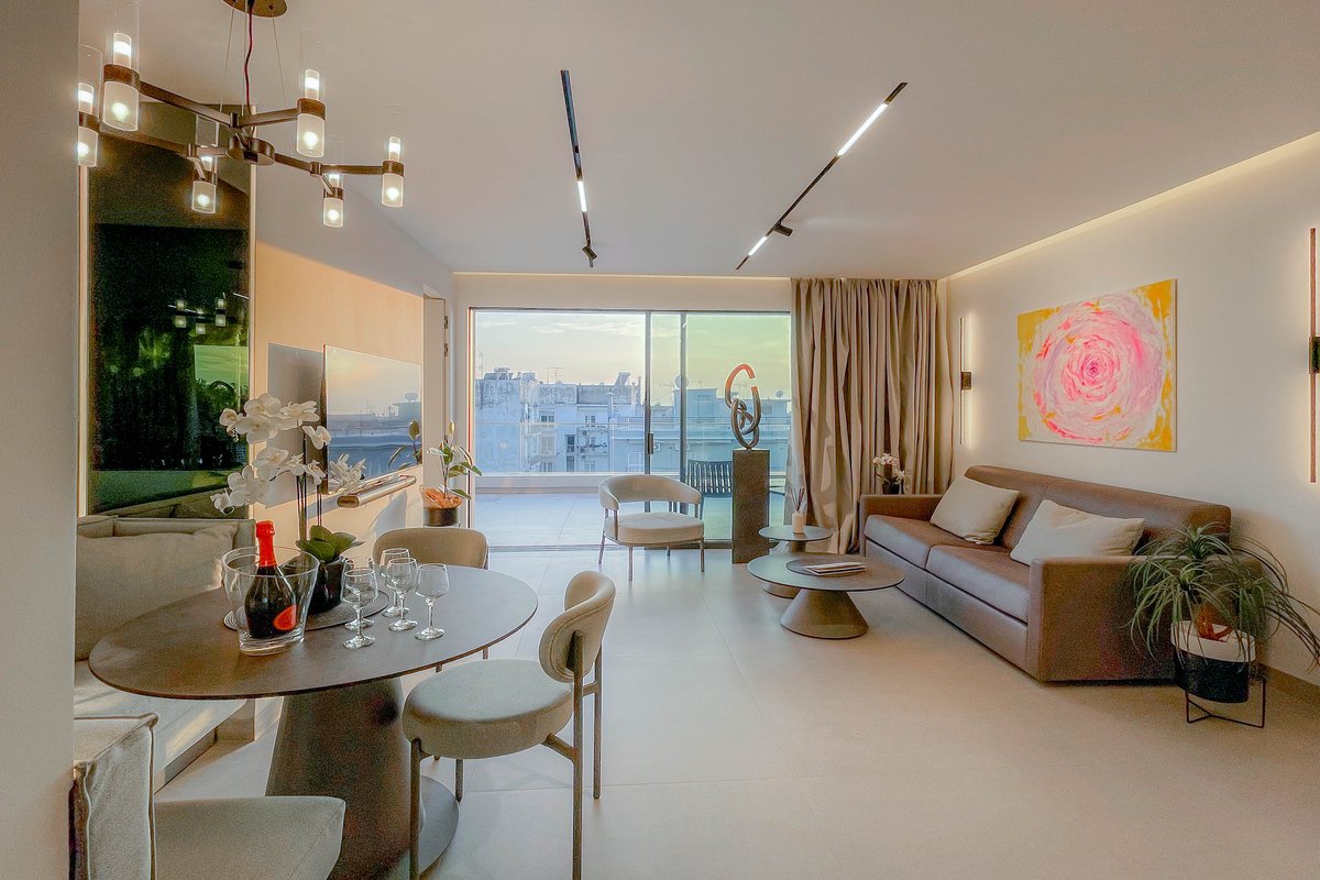 Luxury Penthouse 2 BDR