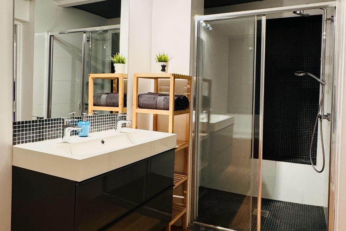 @Cosy48 – Spacious 3 beds – Brussels – ULB-VUB gallery image 4