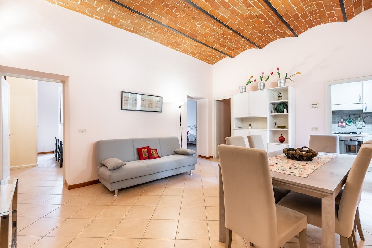 Appartamento St. Ambrogio – San Firenze Collection gallery image 2