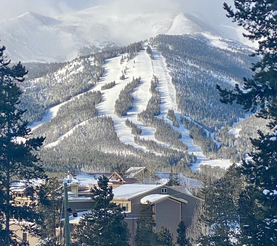 Hoppre Haus – Peak 10 Views! Fire Pit! gallery image 5