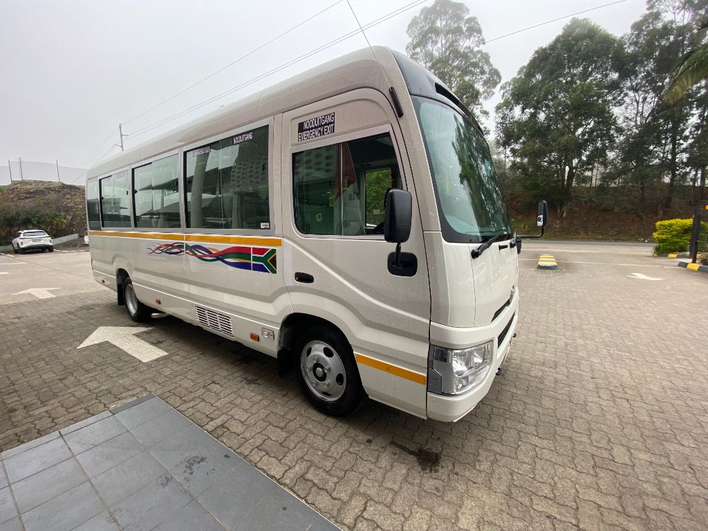 TOYOTA COASTER 4.0D 23 SEATER B S for Sale in South Africa