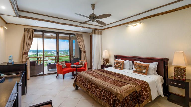 Chobe Safari Lodge Uganda Deluxe King Room