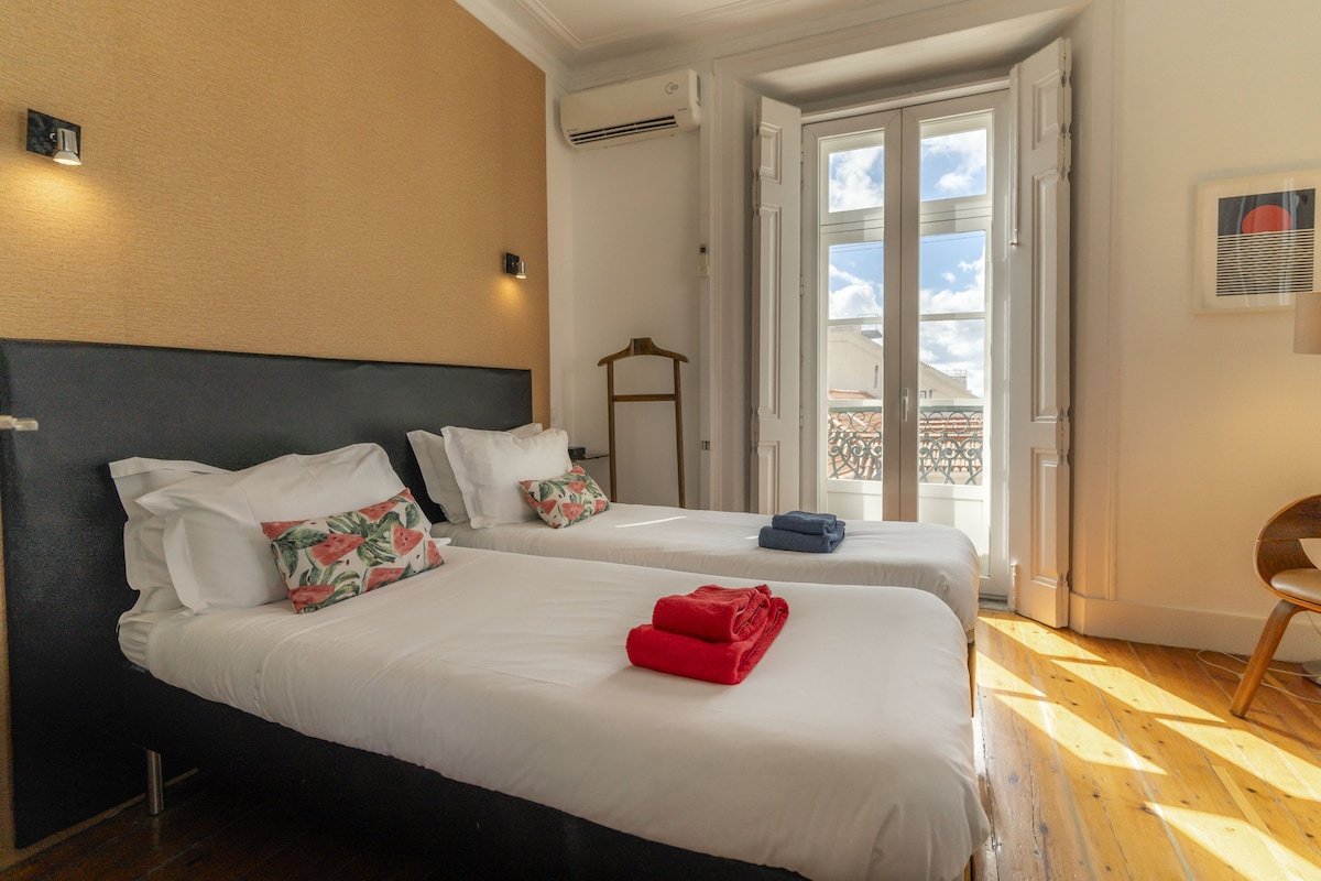 Lv Premier Baixa CN1- AC, elevator, central, view gallery image 4