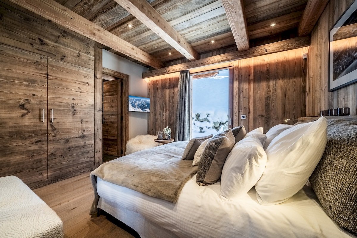 Betula – Elegant Chalet in Saint Gervais gallery image 2