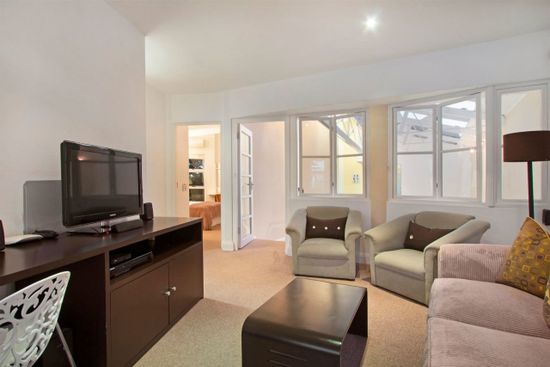 Photo 4 of Beach Villa 1 accommodation in Camps Bay, Cape Town with 6 bedrooms and 5 bathrooms