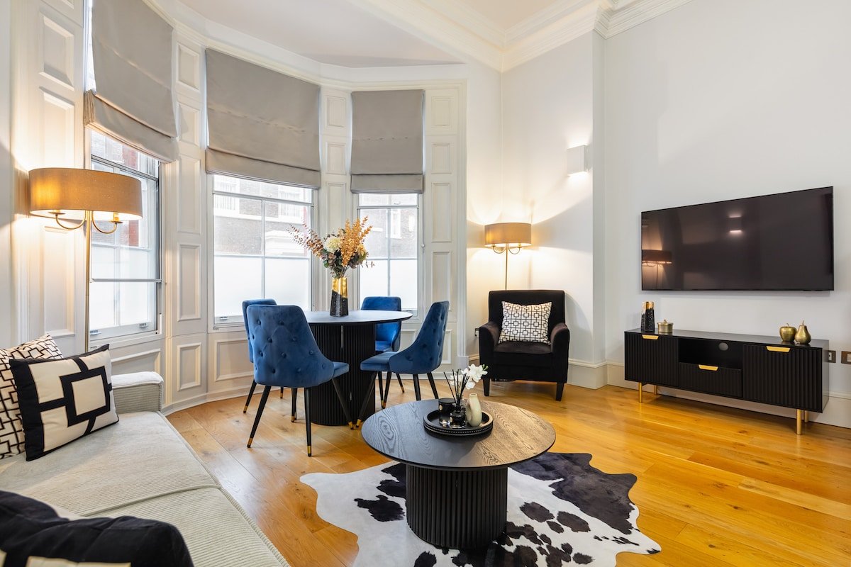 The May Fair King gallery image 2