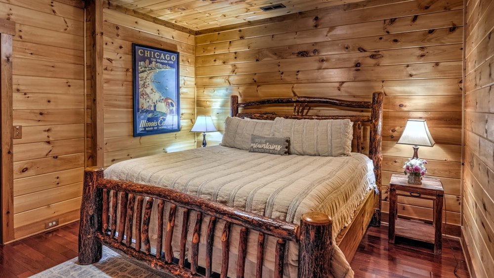 Eagles Landing- Lake Front Home, 2 Story Dock gallery image 5