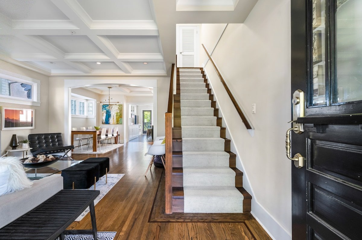 Bright Beautiful 3-Bedroom Duplex in Kitsilano gallery image 5