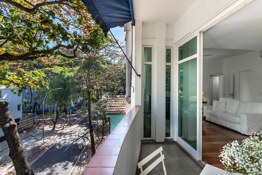 ADV009 Charming apt for 4 in the heart of ipanema