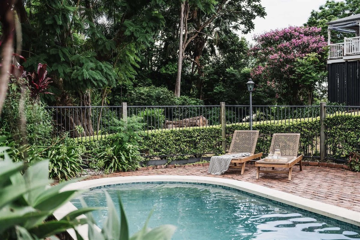 Montville Estate – Luxury Hinterland Home & Pool gallery image 2