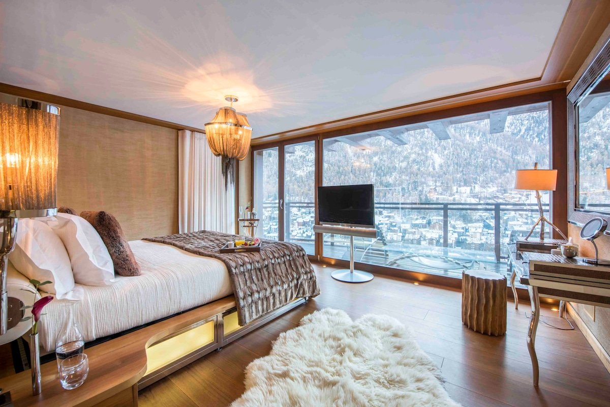 Chalet Zermatt Peak, Voted World’s Best Ski Chalet gallery image 4