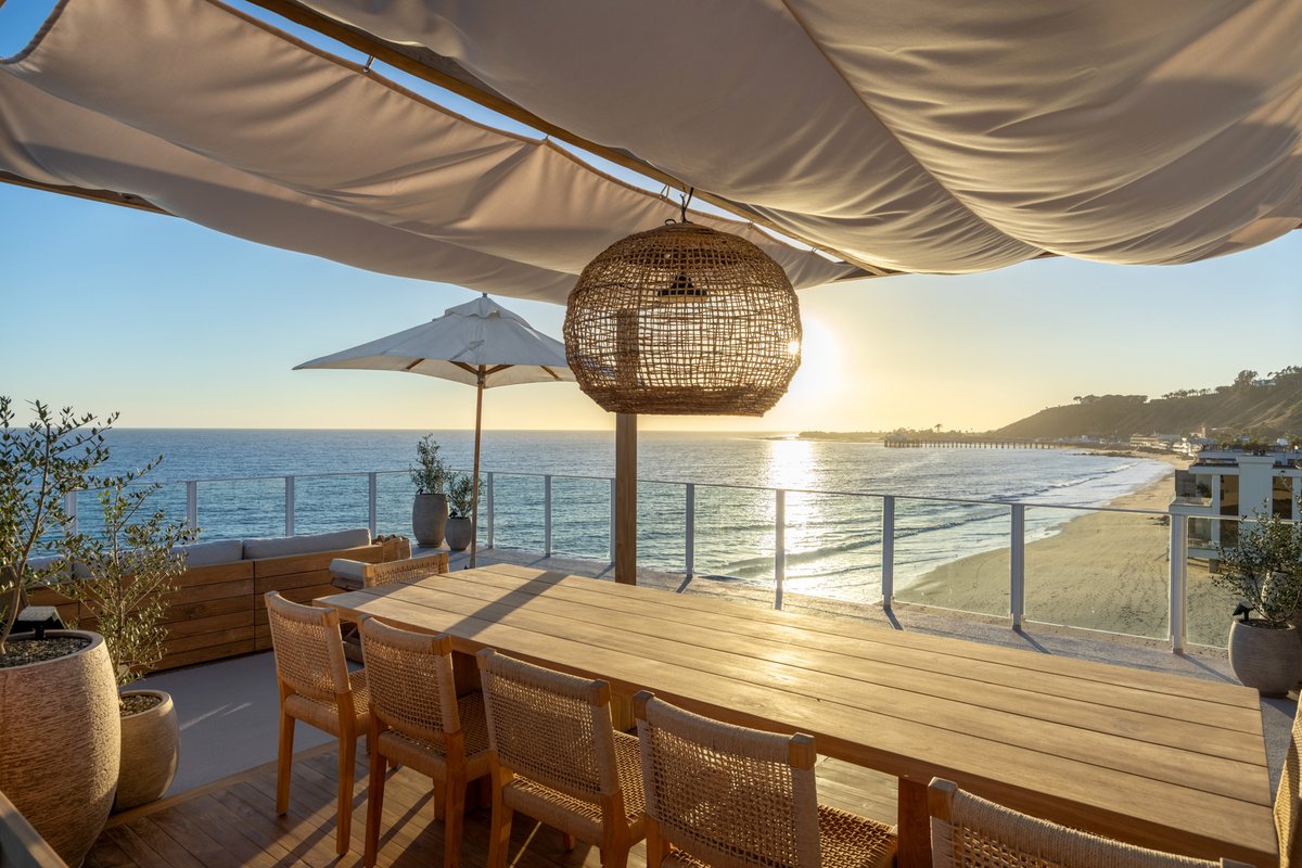 Aqualina by Stay Awhile Villas