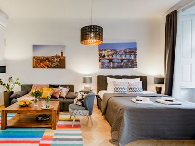 Walk to Historic Sites from a 13th Century Building