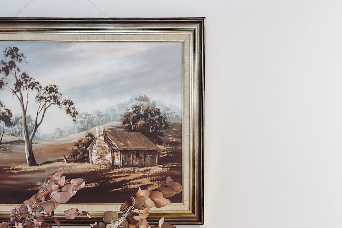 Cosy Retreat with Mountain Views gallery image 5