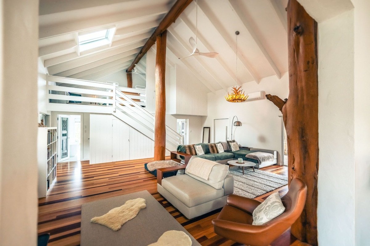 The Tree House gallery image 5