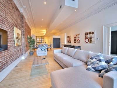 Elegant Condo in Old Montreal with Private Terrace