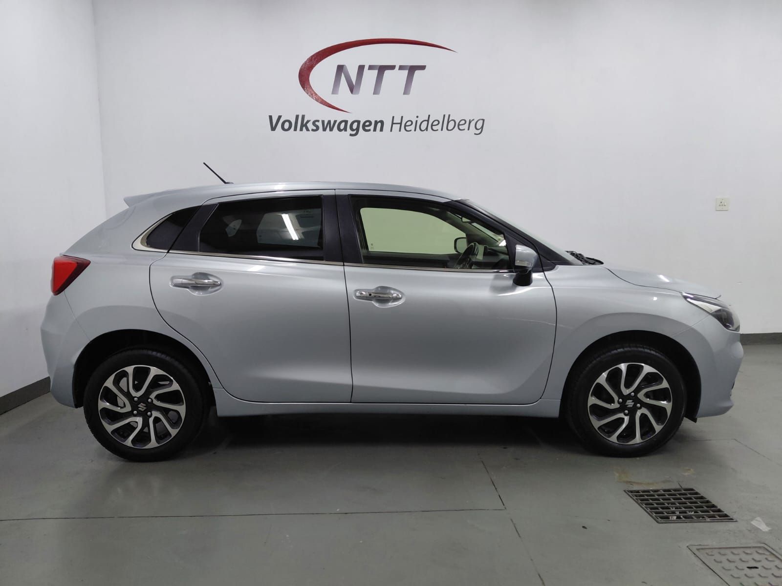 Used car gallery