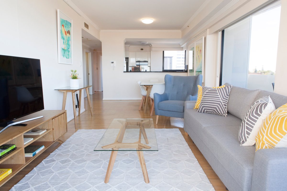 Stunning Panoramic Views, Bondi & CBD Convenience