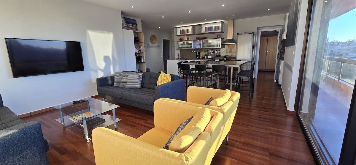 Acropolis SkyVilla • 7BR Penthouse & Terrace Views gallery image 5