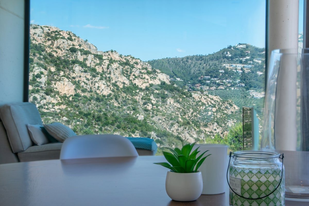 VILLA CRISTAL- Modern, with sea views and pool gallery image 5