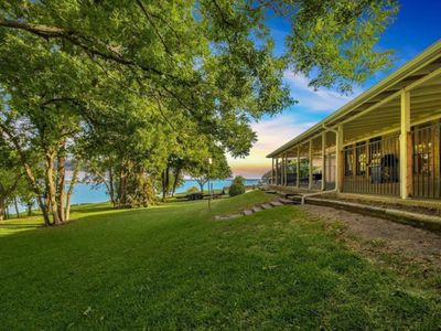 Waterfront Pool Table Hot Tub Arcades Sleeps 10