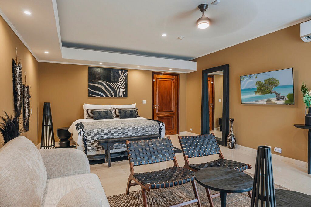 Luxury Villa|2 min Eagle Beach|Gym|Pool |Jacuzzi gallery image 4