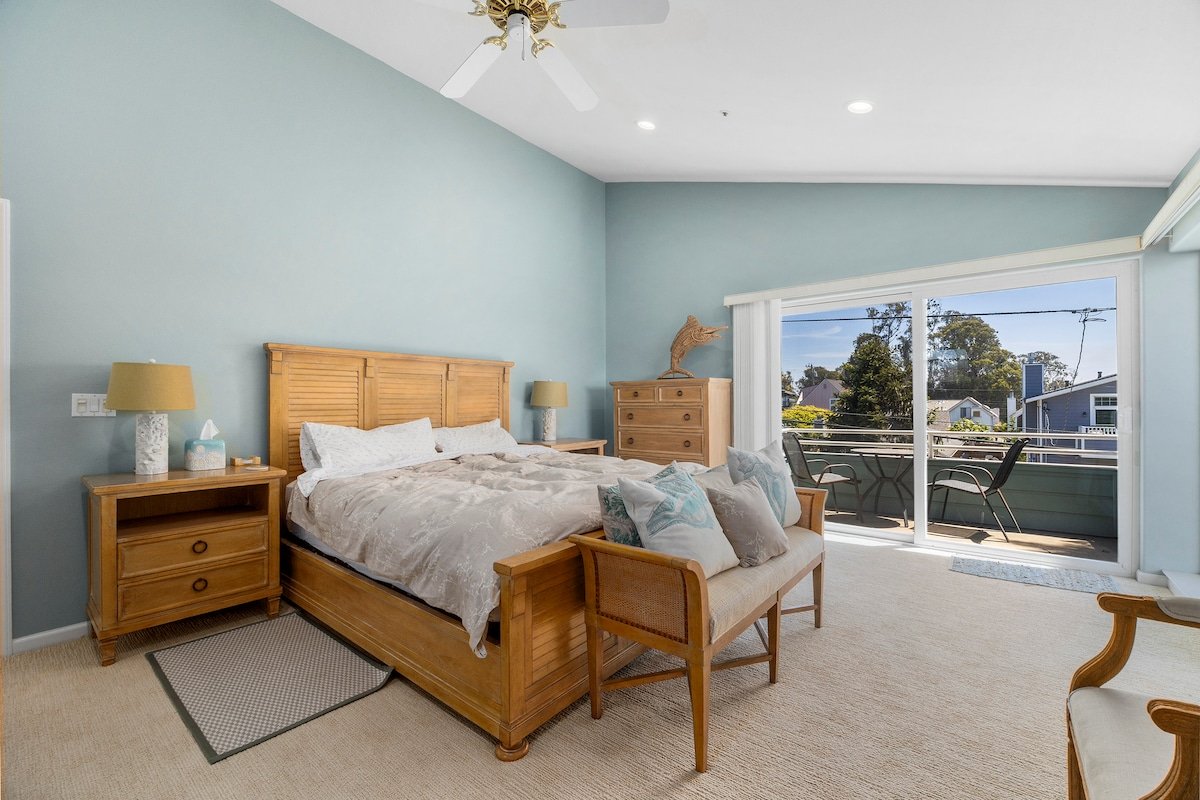 Twin Lakes Beach House gallery image 5