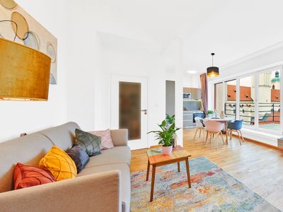 Chic Two Bedroom Old Town Apartment with a terrace