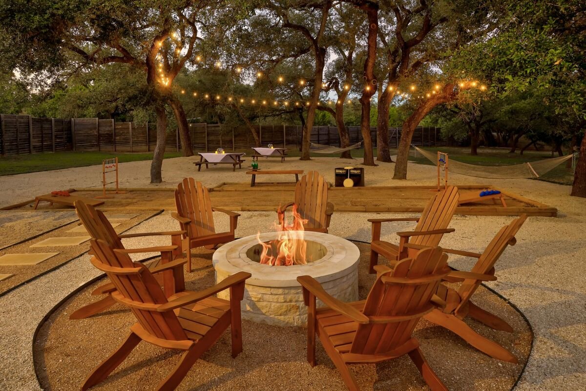 Private | Pool | Spa |Bsktball |Close Downtn gallery image 4