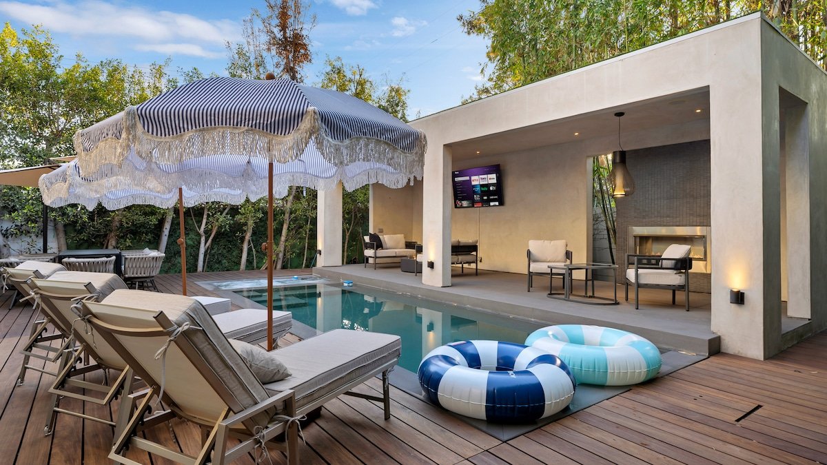The Beverly Hills Modern Villa gallery image 5