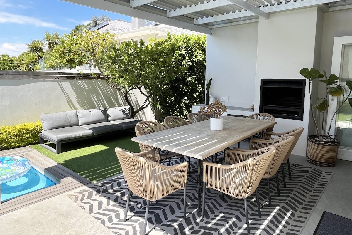 Modern & Secure, Four Bedroom Family Home gallery image 2